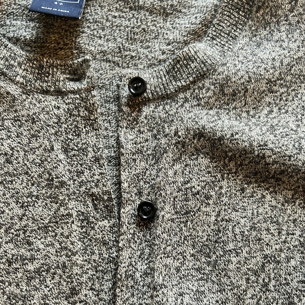 Gap Cardigan - Picture 4 of 5